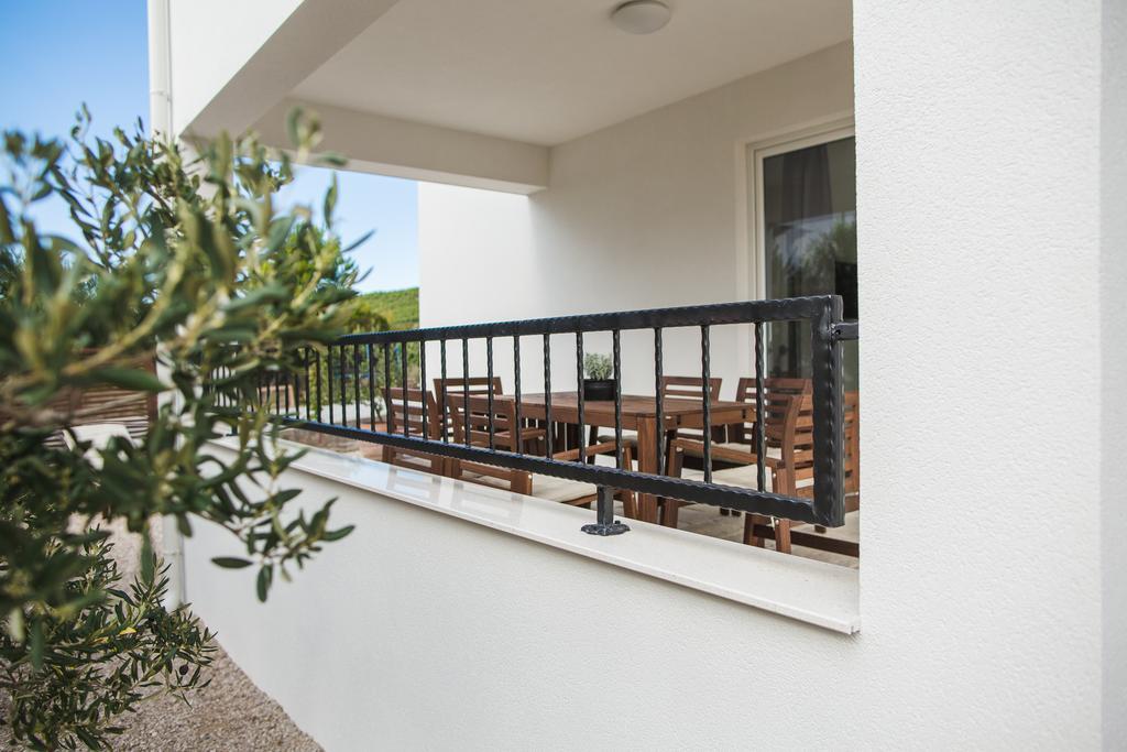 Olive Tree Apartments Vodice Luaran gambar